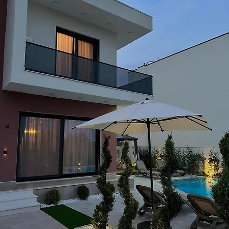 Melodie Family Villa *